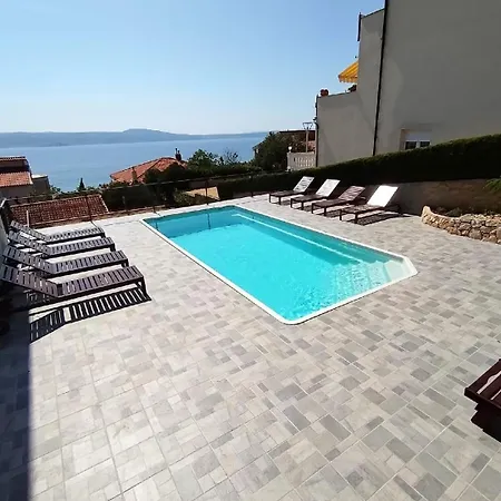 Island View * Novi Vinodolski