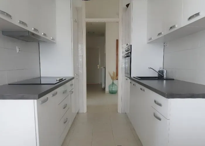 Island View 公寓 诺维·维诺多尔斯基